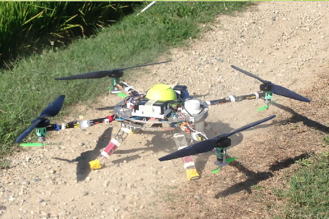agricoltura drone pesticidi
