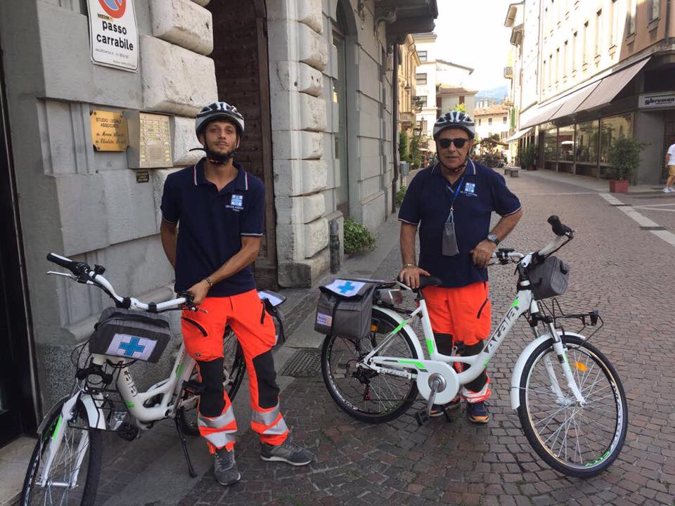 Bici elettriche che salvano la vita: a Como il primo Bicisoccorso elettrico