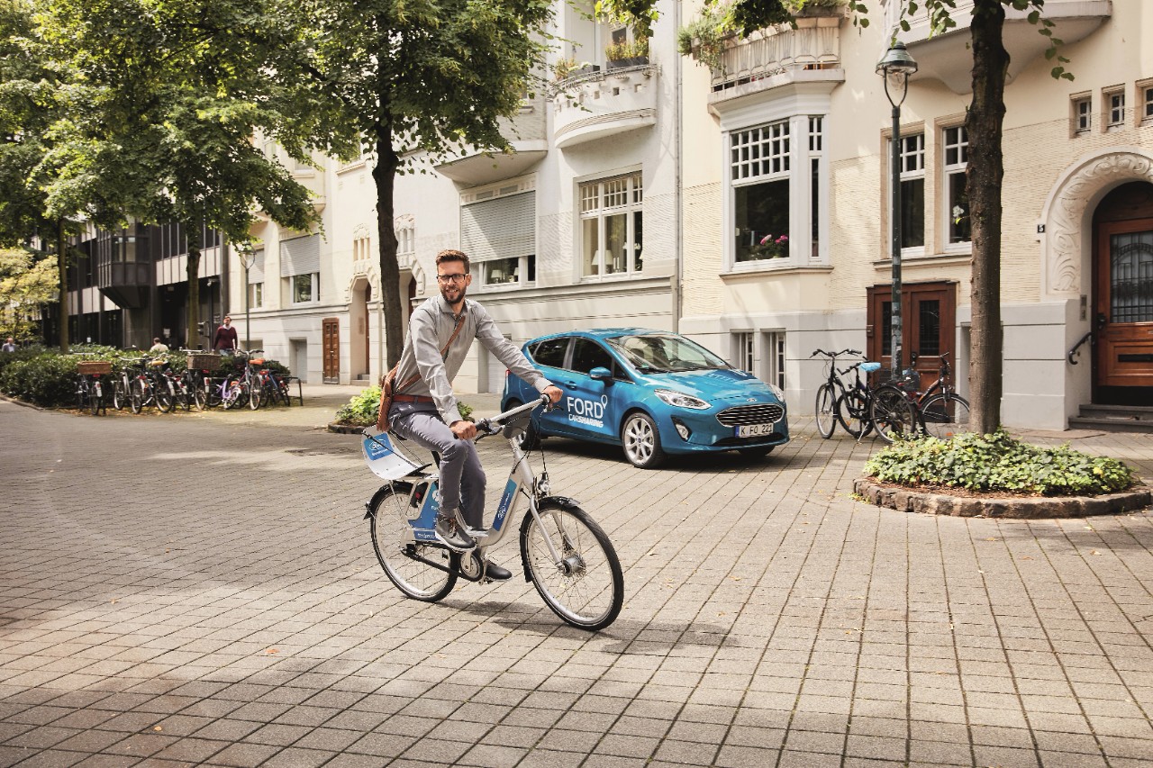 Car sharing e bike sharing nasce la partnership tra Ford e Deutsche Bahn