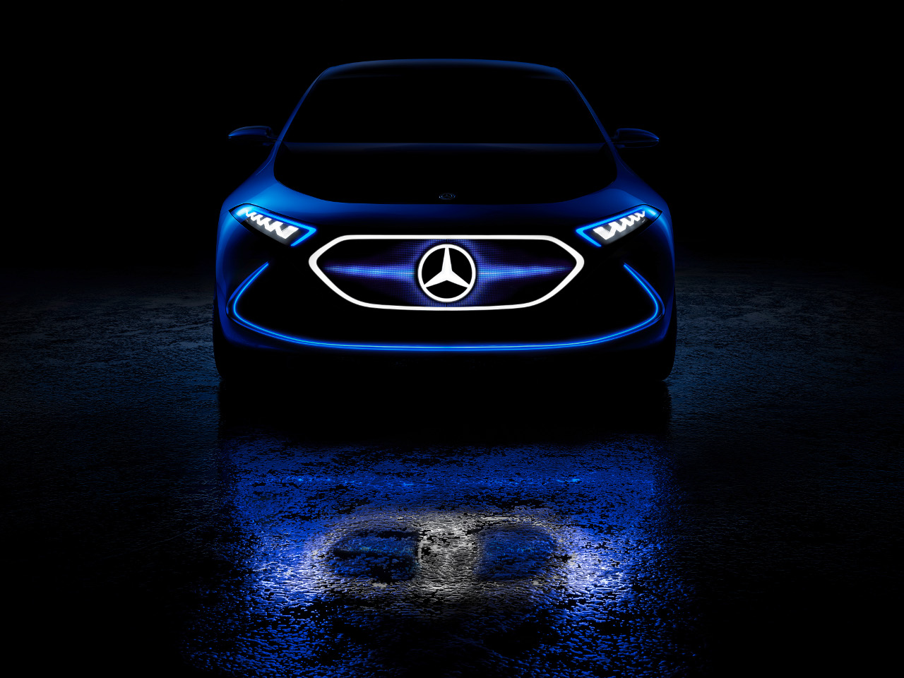 Mercedes Concept EQA elettrico al Salone di Francoforte