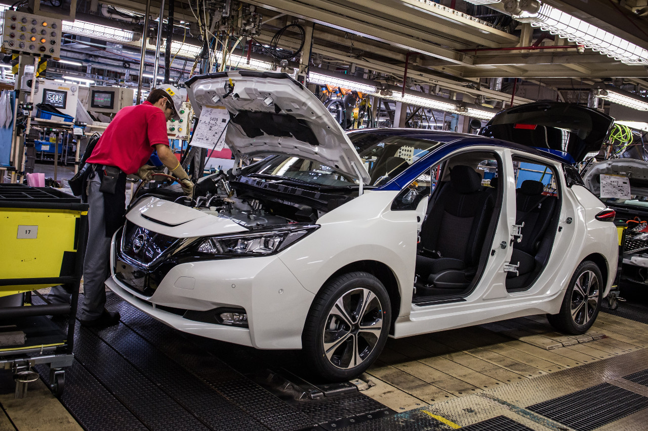 Dove si producono le nuove auto elettriche Nissan Leaf