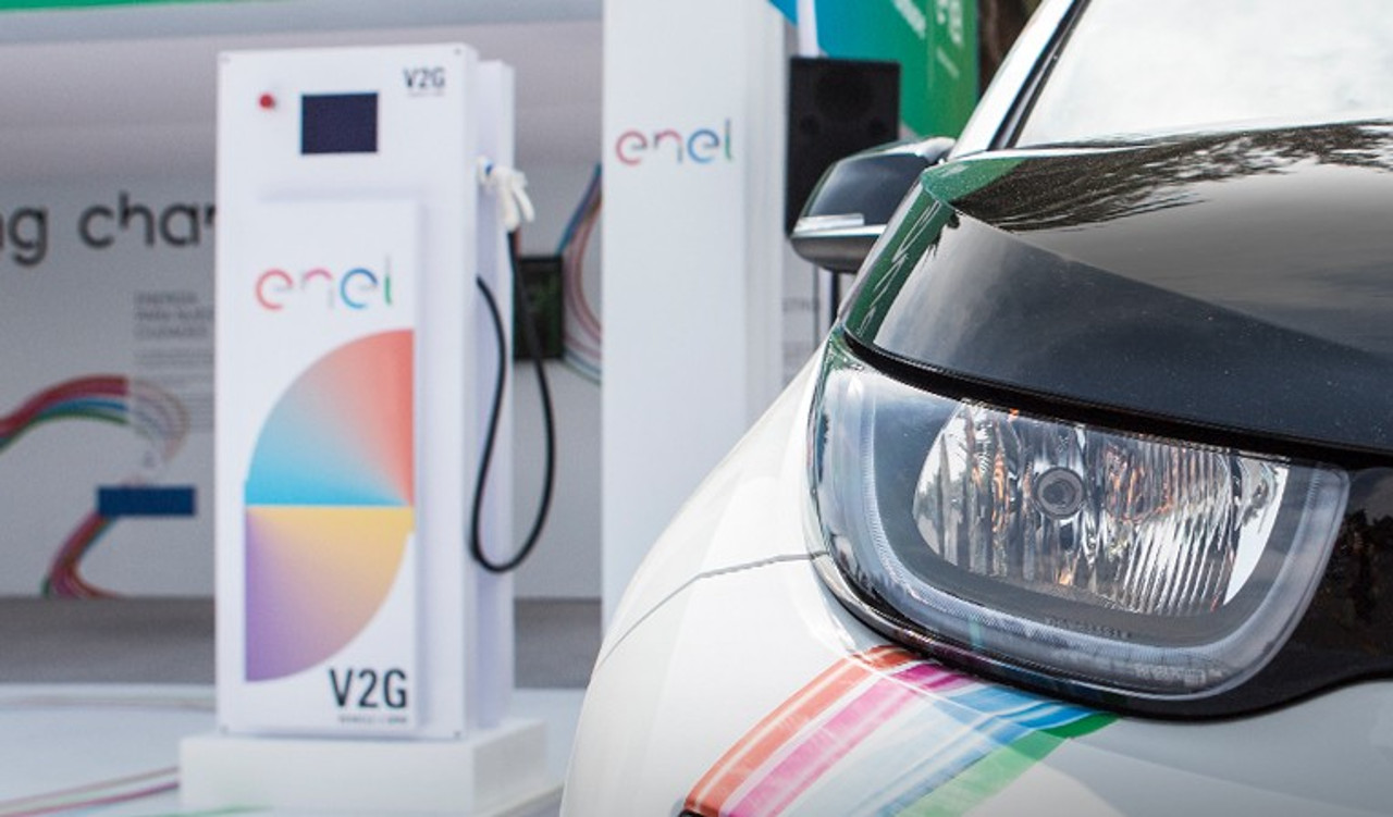 Enel rete ricarica auto elettriche pronta entro 2019