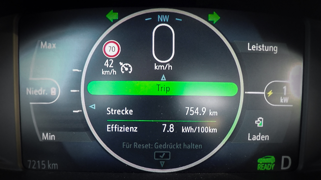 La Opel Ampera-e è riuscita a percorrere 750 km in Germania con una sola ricarica