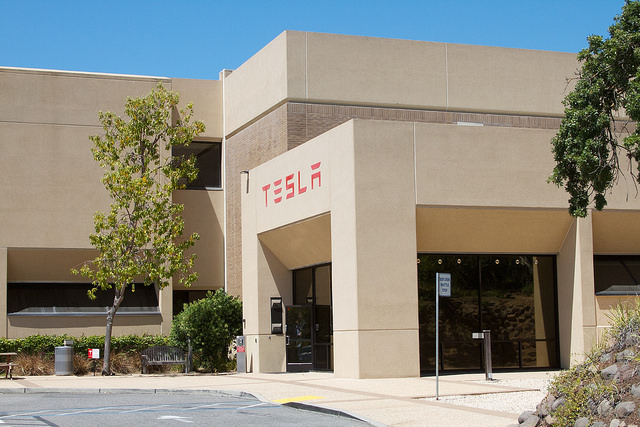 Tesla costruirà le batterie anti black out in South Australia
