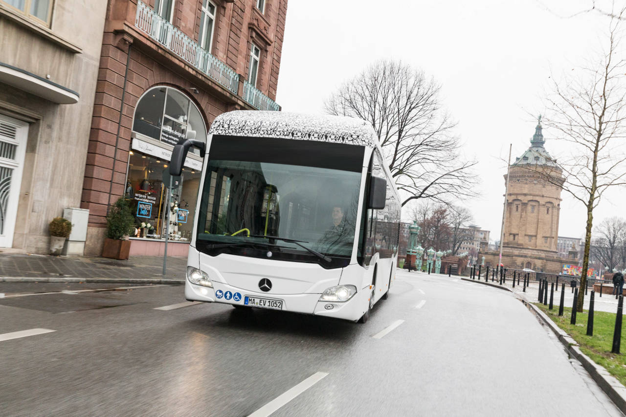 autobus elettrici mercedes citaro amburgo