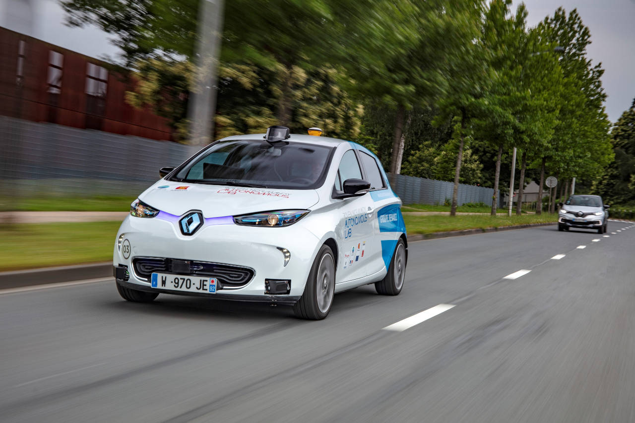 auto elettrica Renault ZOE guida autonoma