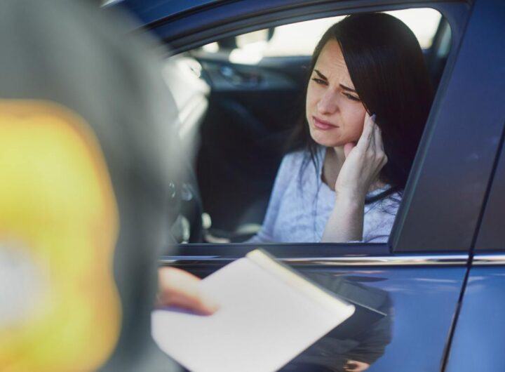 Donna auto multa
