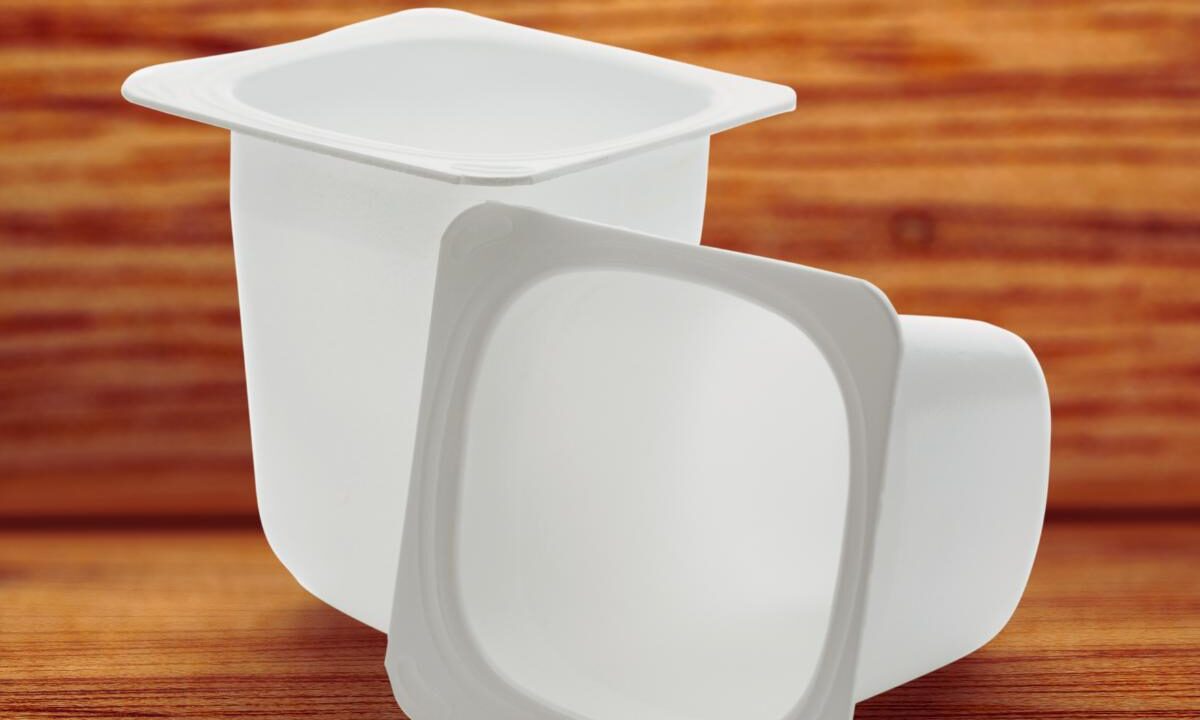 Vasetto yogurt, non buttarlo: usalo così