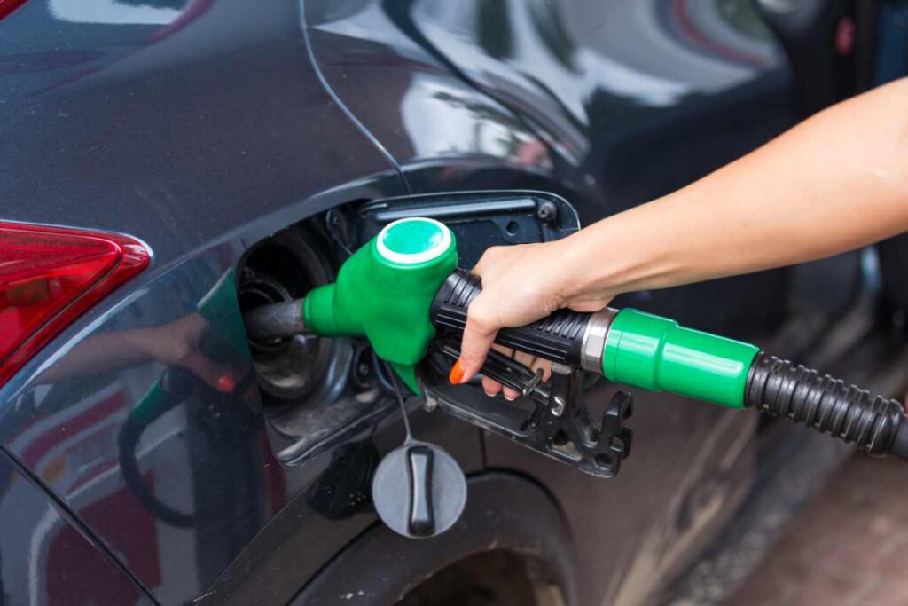 Benzina auto