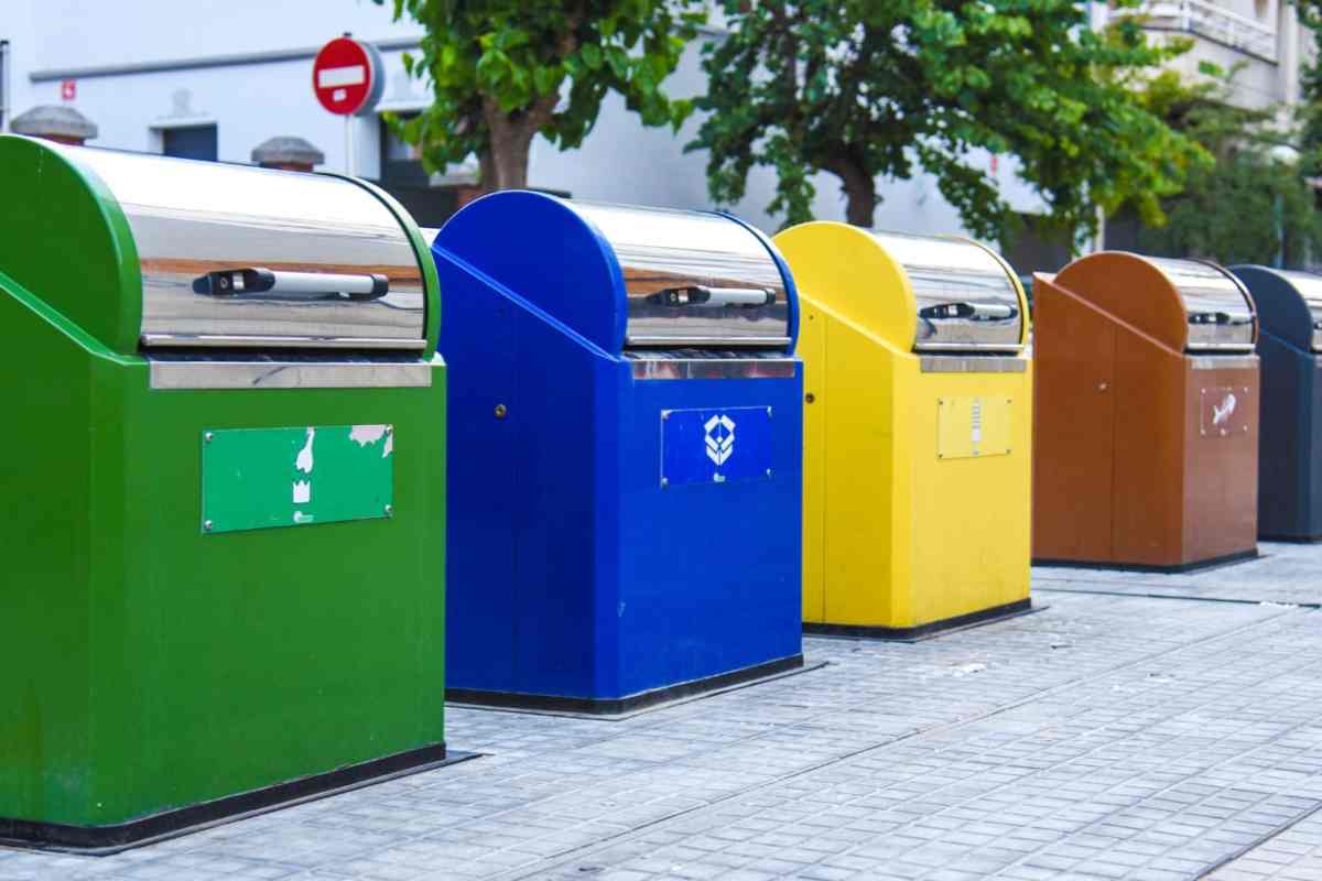 contenitori differenziata