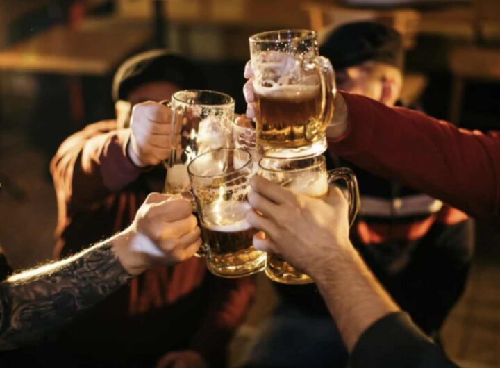 Questa scoperta, supportata da ricerche scientifiche attuali, apre nuove prospettive sul ruolo della birra nella dieta e nella promozione della salute intestinale,