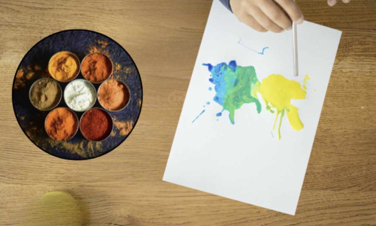Dipingere con le spezie si conferma come un’attività creativa originale e sostenibile, ideale tanto per i bambini quanto per gli adulti.