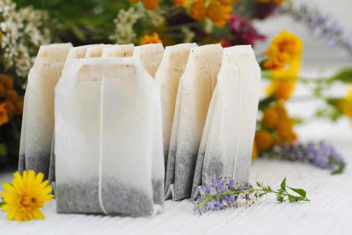 usa le bustine di tè come assorbi odore naturale in friggitrice ad aria