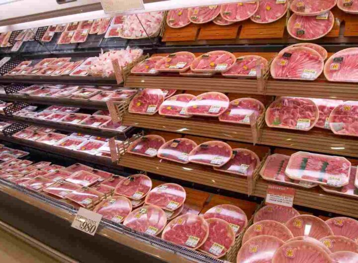 carne supermercato, i trucchi per sapere se è fresca