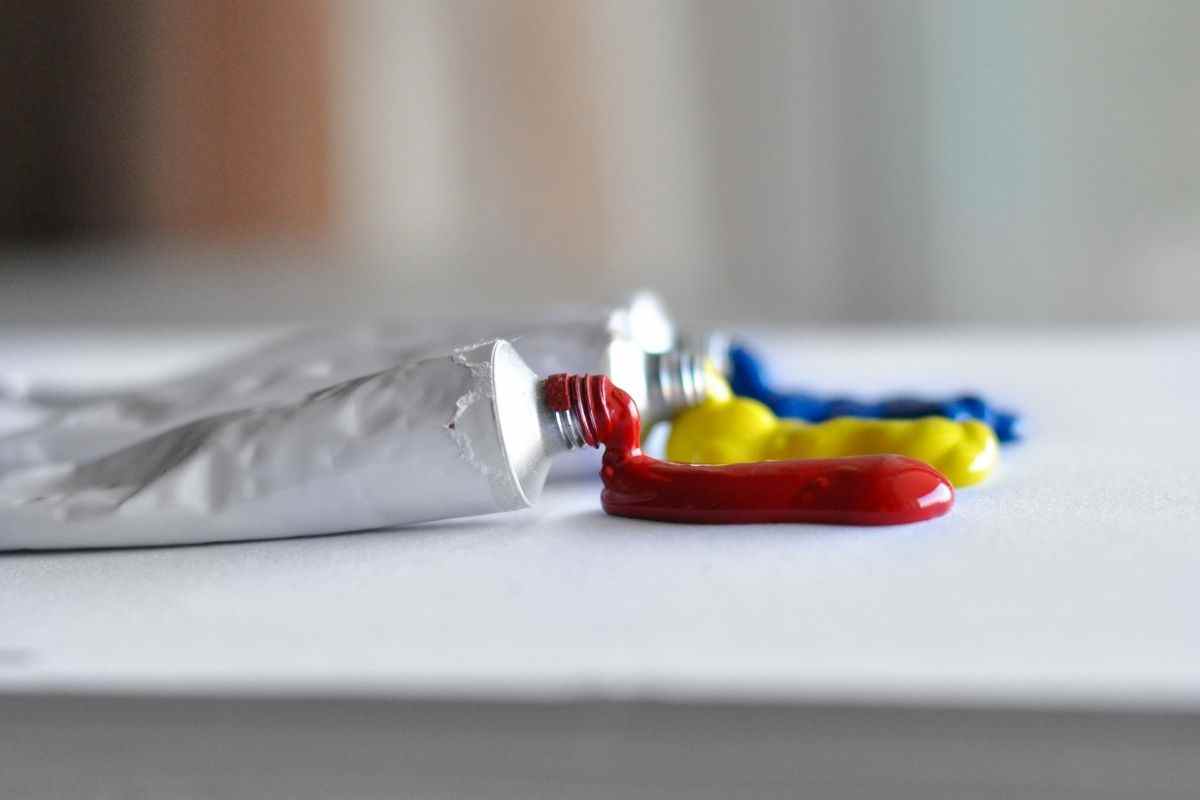 tubetto di colore usa questi 4 metodi per riciclarli