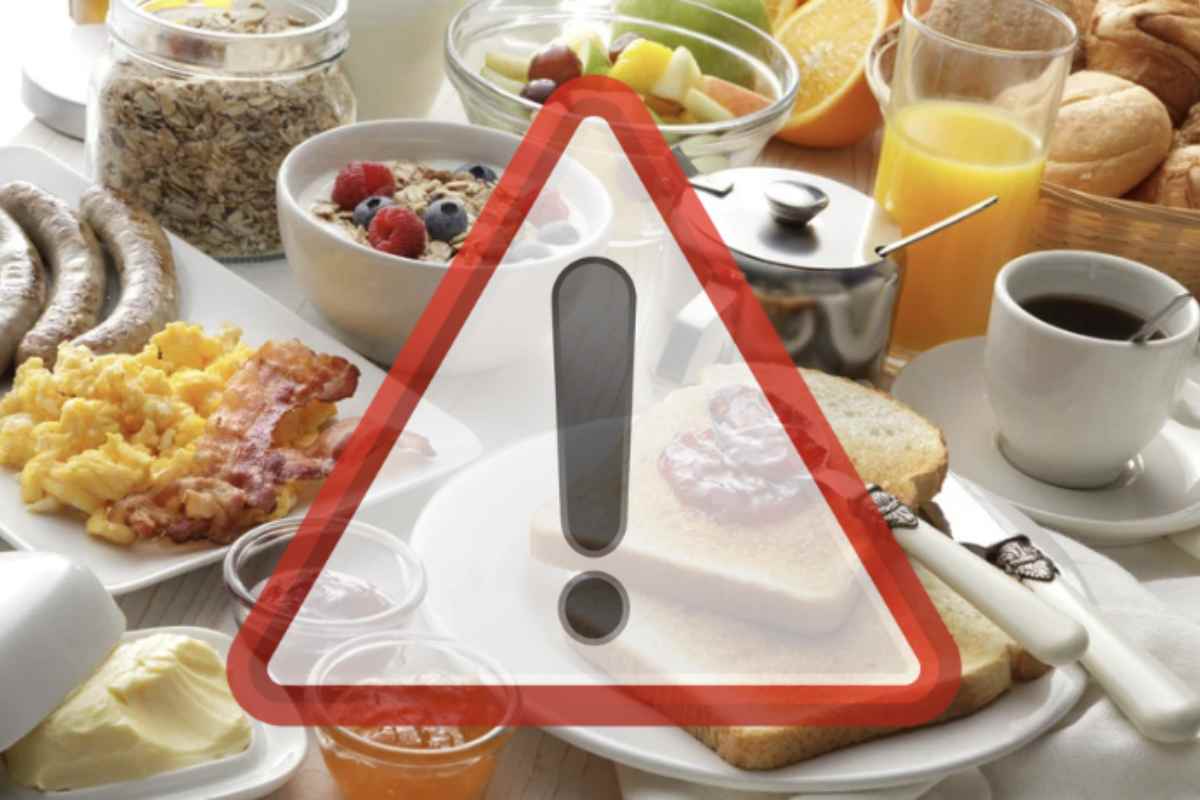 Sebbene il consumo di questo prodotto da forno sia diffusissimo, gli esperti mettono in guardia: le fette biscottate possono nascondere rischi