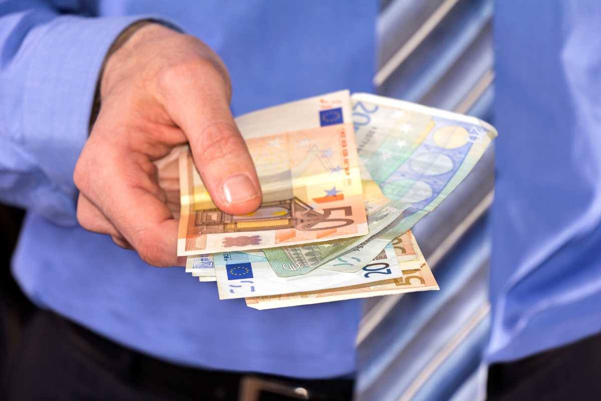 5.000 euro senza restituire nulla