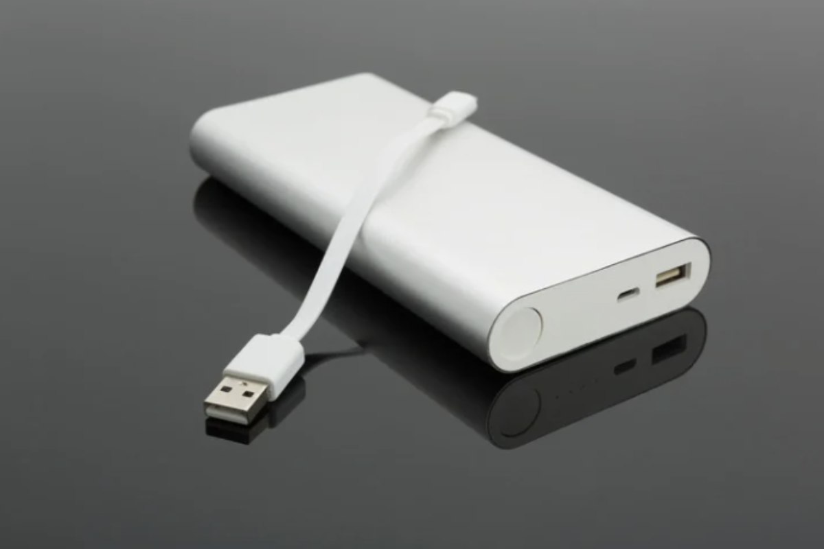 Tra gli elementi più vulnerabili al caldo intenso ci sono senza dubbio i prodotti elettronici come casse bluetooth, lampade solari