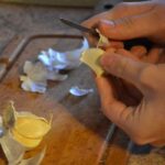 bucce d'aglio: ecco come usarle