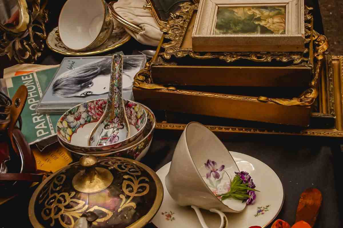 se vendi questi oggetti diventi ricco: ritorna la moda dell'antiquariato
