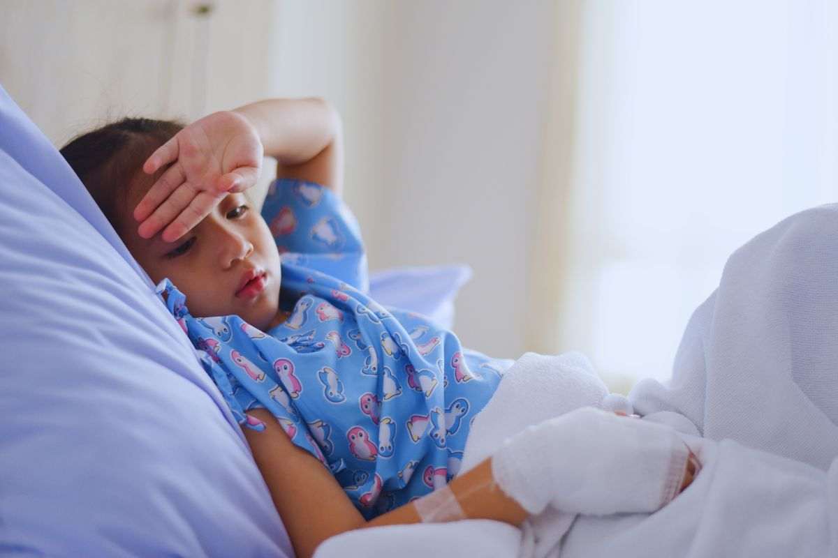 come si cura l'epatite nei bambini