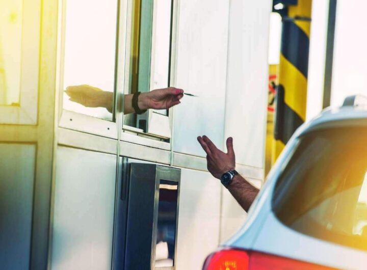 Come viaggiare gratis (legalmente) in autostrada