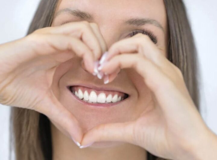 Secondo i ricercatori, questa sostanza non solo protegge, ma può anche rigenerare lo smalto dentale, offrendo una soluzione naturale