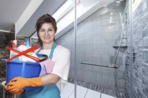 Esiste un metodo naturale, economico ed ecologico per conservare la cabina doccia pulita e lucida per settimane, senza ricorrere a prodotti chimici