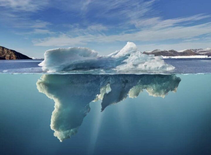 L’iceberg A23a si è staccato nel 1986 dalla piattaforma di ghiaccio Filchner-Ronne, una vasta lastra di ghiaccio galleggiante collegata alla calotta