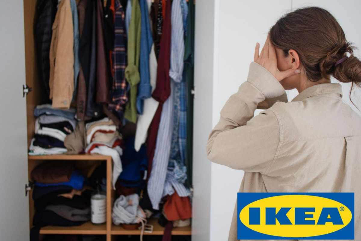 armadio in disordine