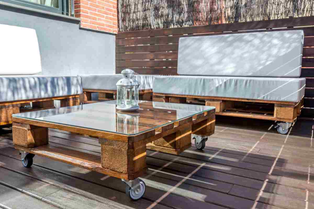 pallet: usalo per fare un comodino, guida pratica
