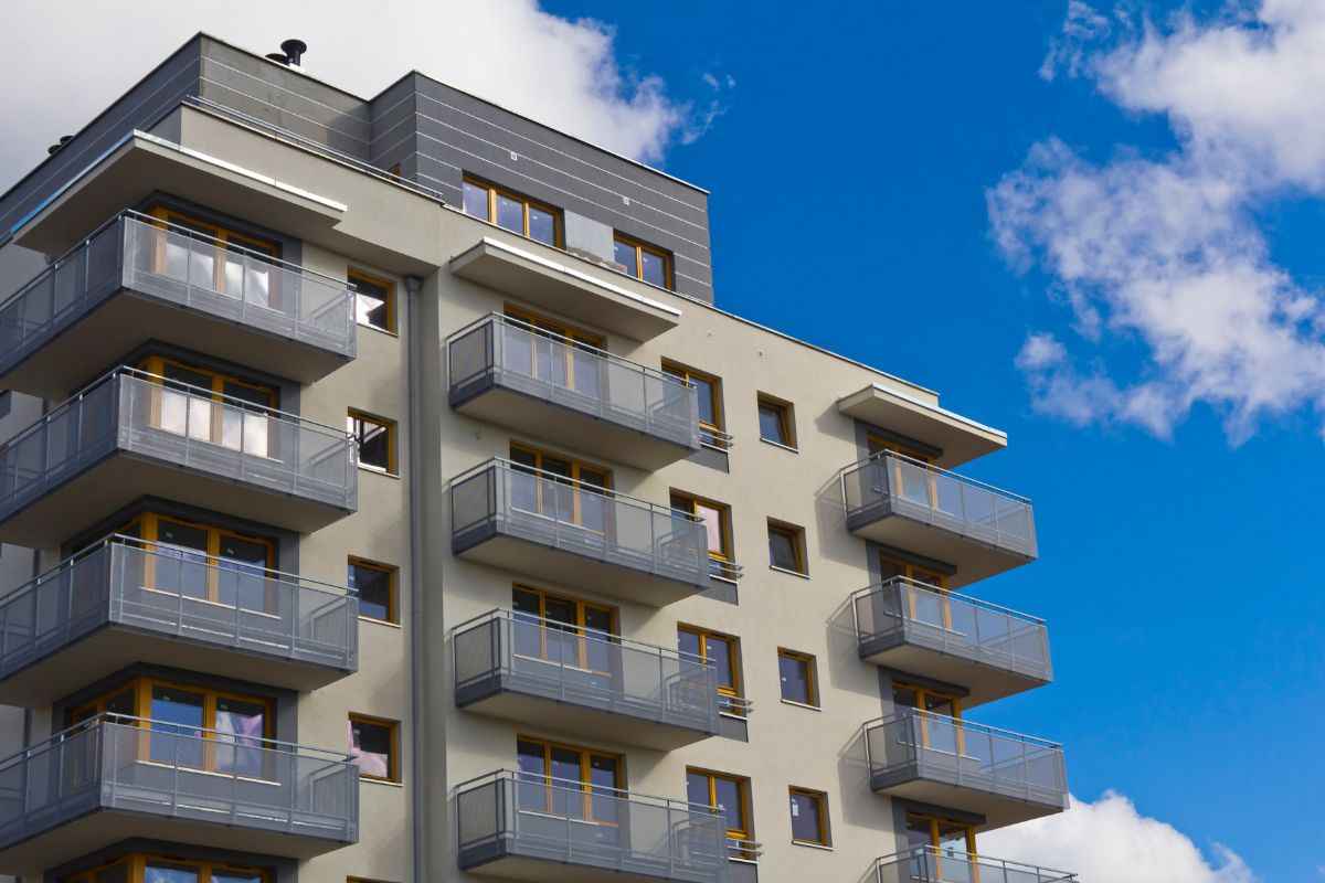 chi non si presenta alla riunione di condominio, cosa rischia?