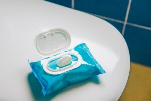 Salviette umidificate tra le principali cause di malattia