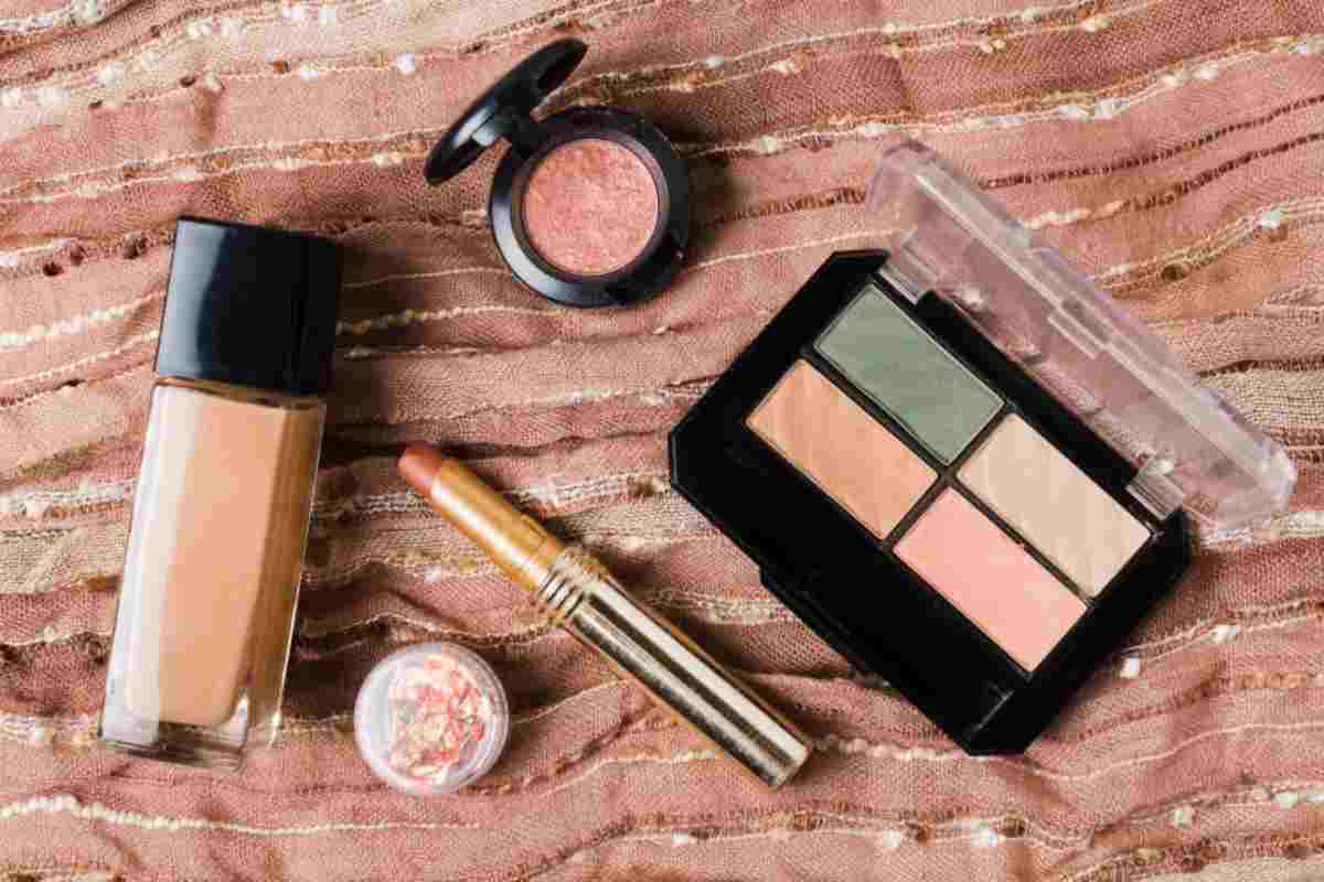 Make up