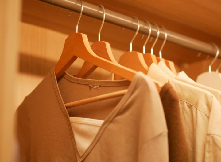 Come riciclare i vecchi abiti usati