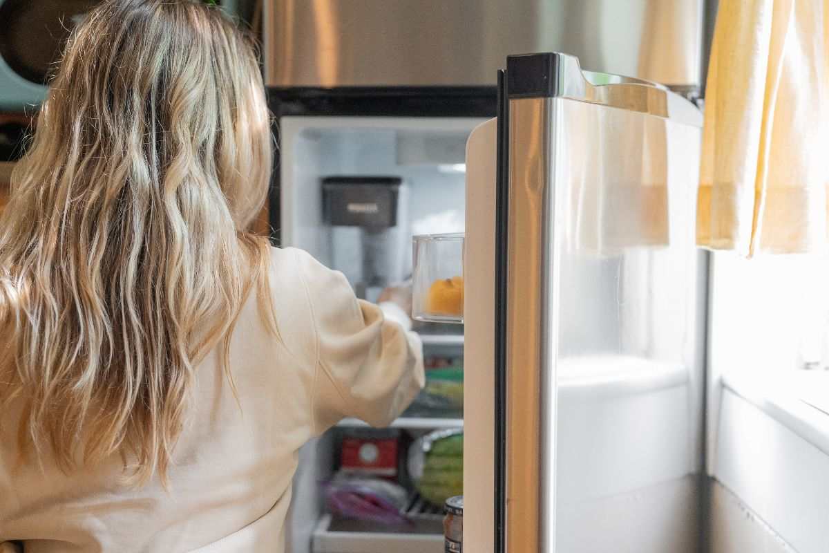 temperatura del frigo: a causa del caldo va impostata così