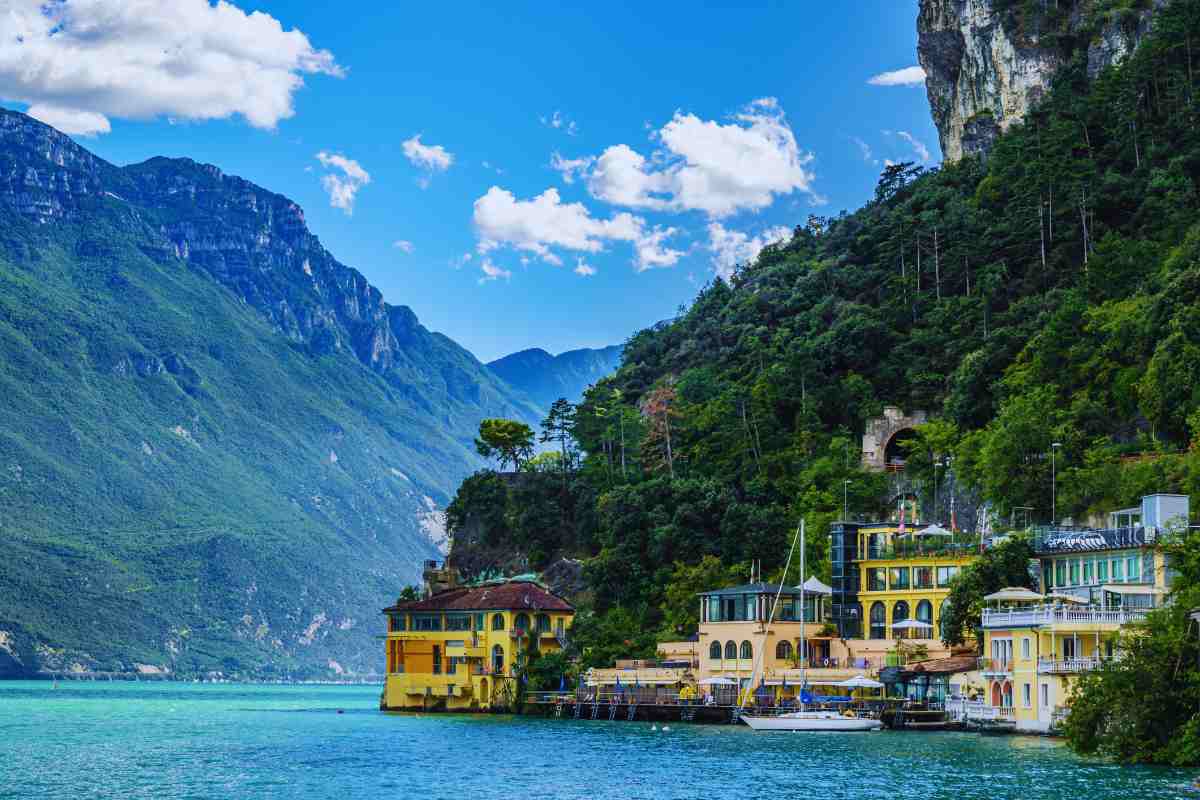 Acque tossiche e batteri, classifica laghi italiani più pericolosi