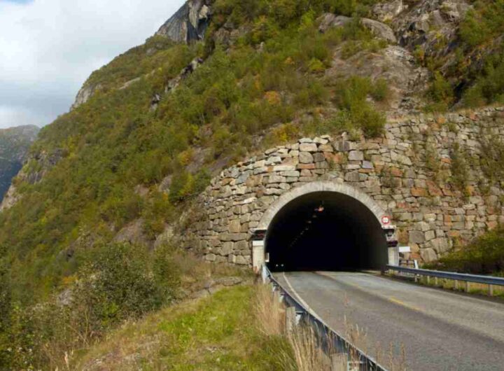 tunnel
