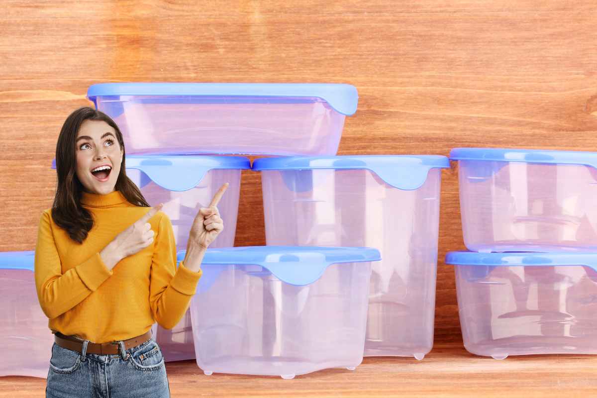 Contenitori di plastica