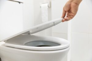 Come rendere nuovo il water ingiallito