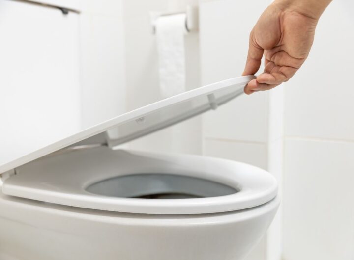 Come rendere nuovo il water ingiallito