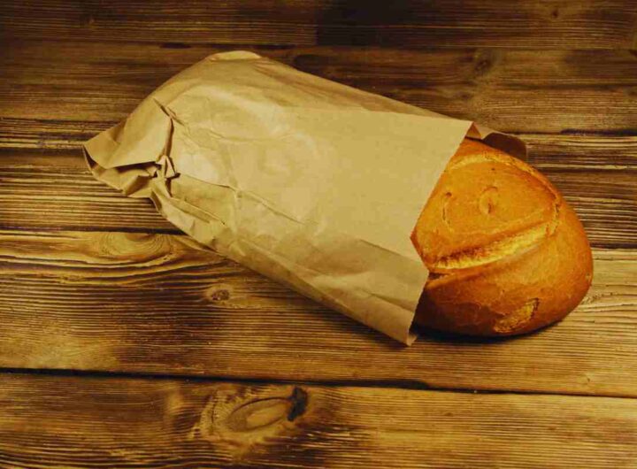 Stelle di Natale con i sacchetti del pane