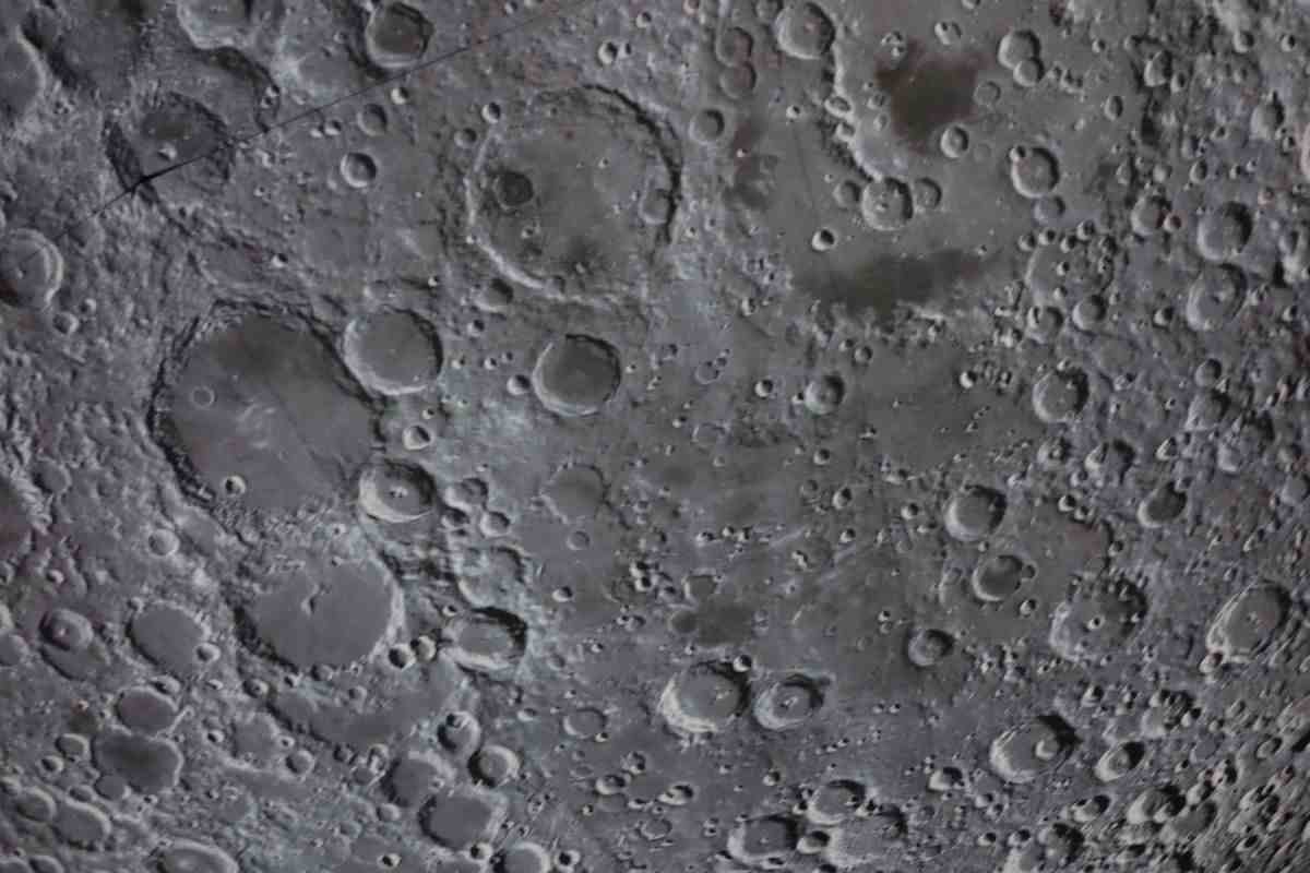 Vivere sulla Luna può essere possibile