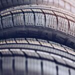 Pneumatici per auto adatti a tutte e quattro le stagioni.