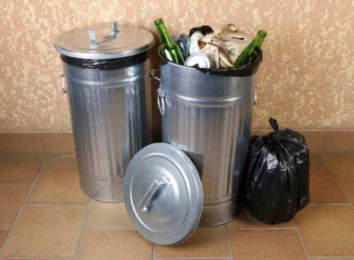 Nel quotidiano, capita spesso di dover spostare il bidone della spazzatura per pulire le superfici circostanti, solo per scoprire poco