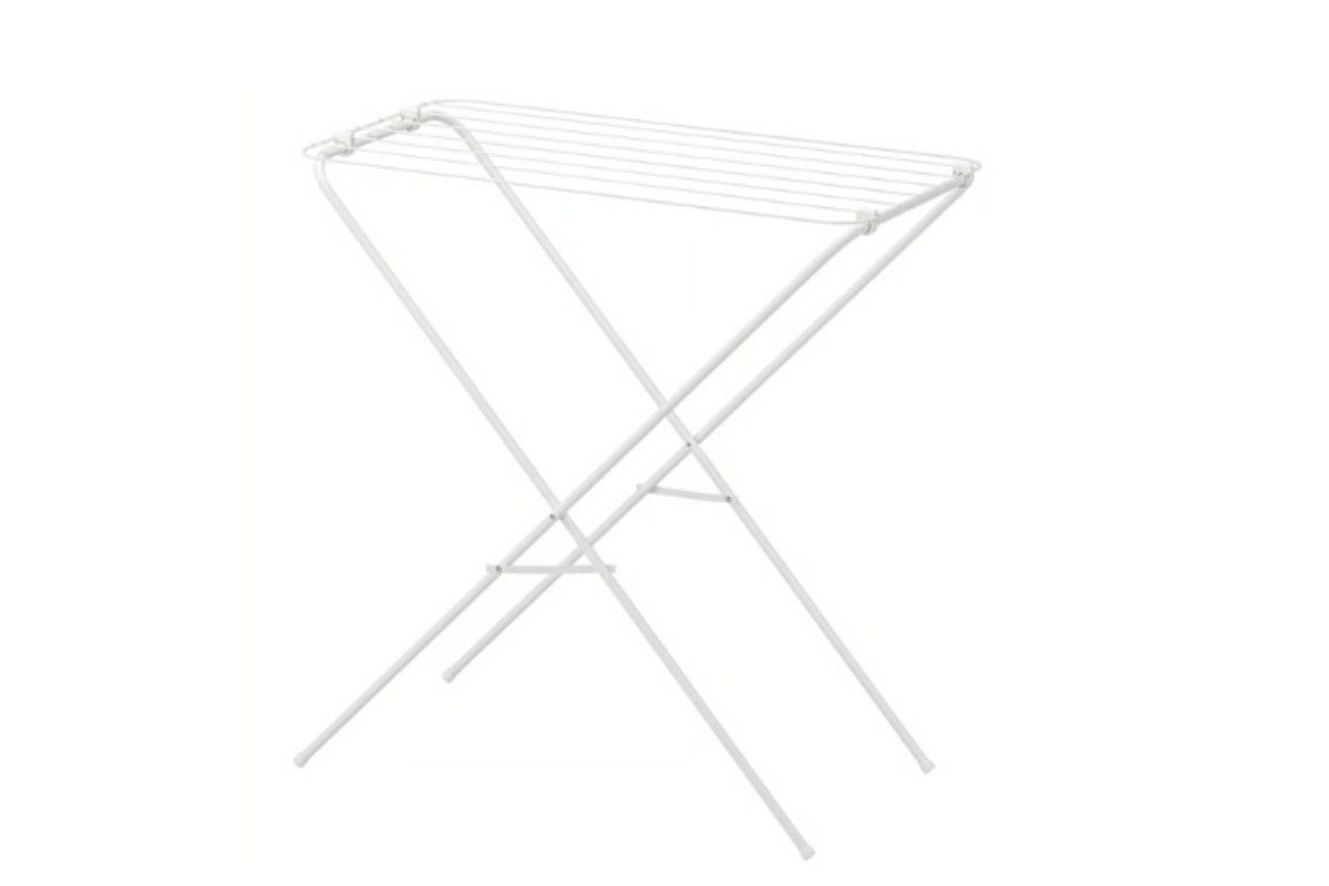 Il lancio dello stendibiancheria Jäll si inserisce nella strategia di sostenibilità di IKEA, che mira a ispirare milioni di persone a vivere