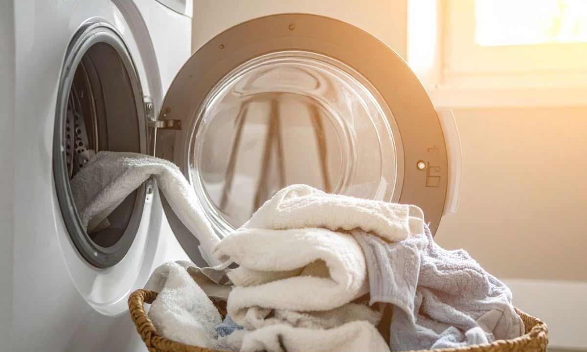 lavatrice asciugamani vestiti lavaggio