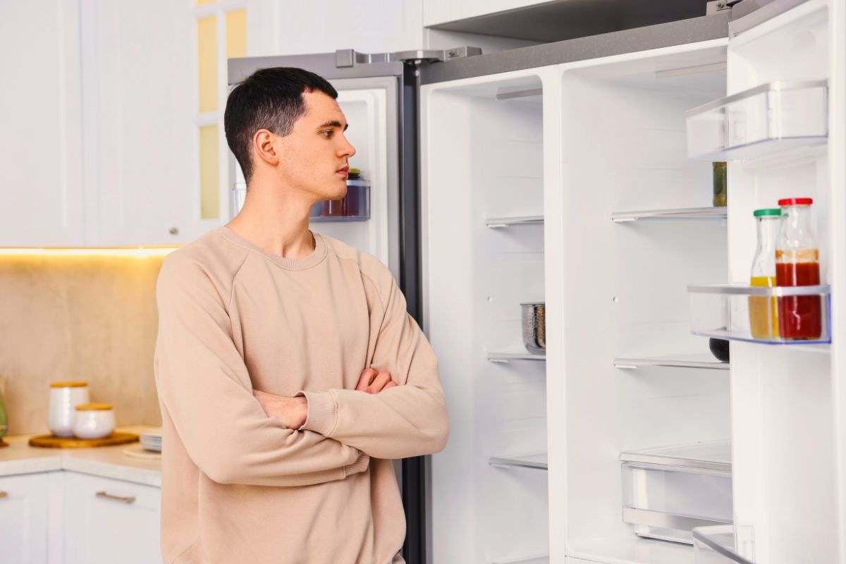 il problema della muffa nel frigo