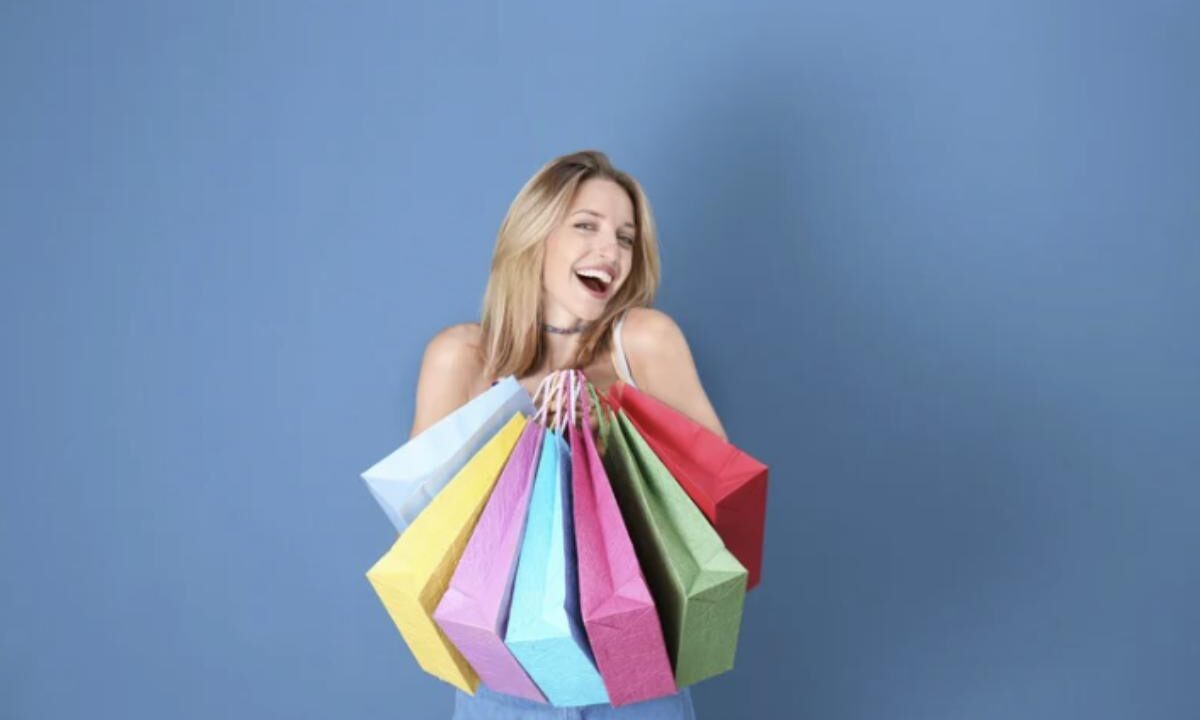 Questo approccio, che ruota attorno al riutilizzo creativo di materiali scartati, sta guadagnando sempre più terreno,