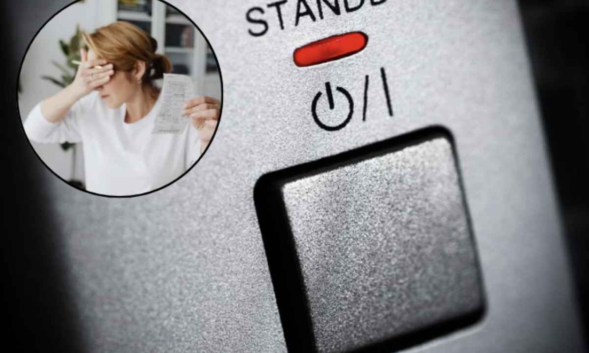 Eppure, secondo diversi studi, questa abitudine innocente e diffusa può arrivare a costare fino al 10% della bolletta energetica annuale